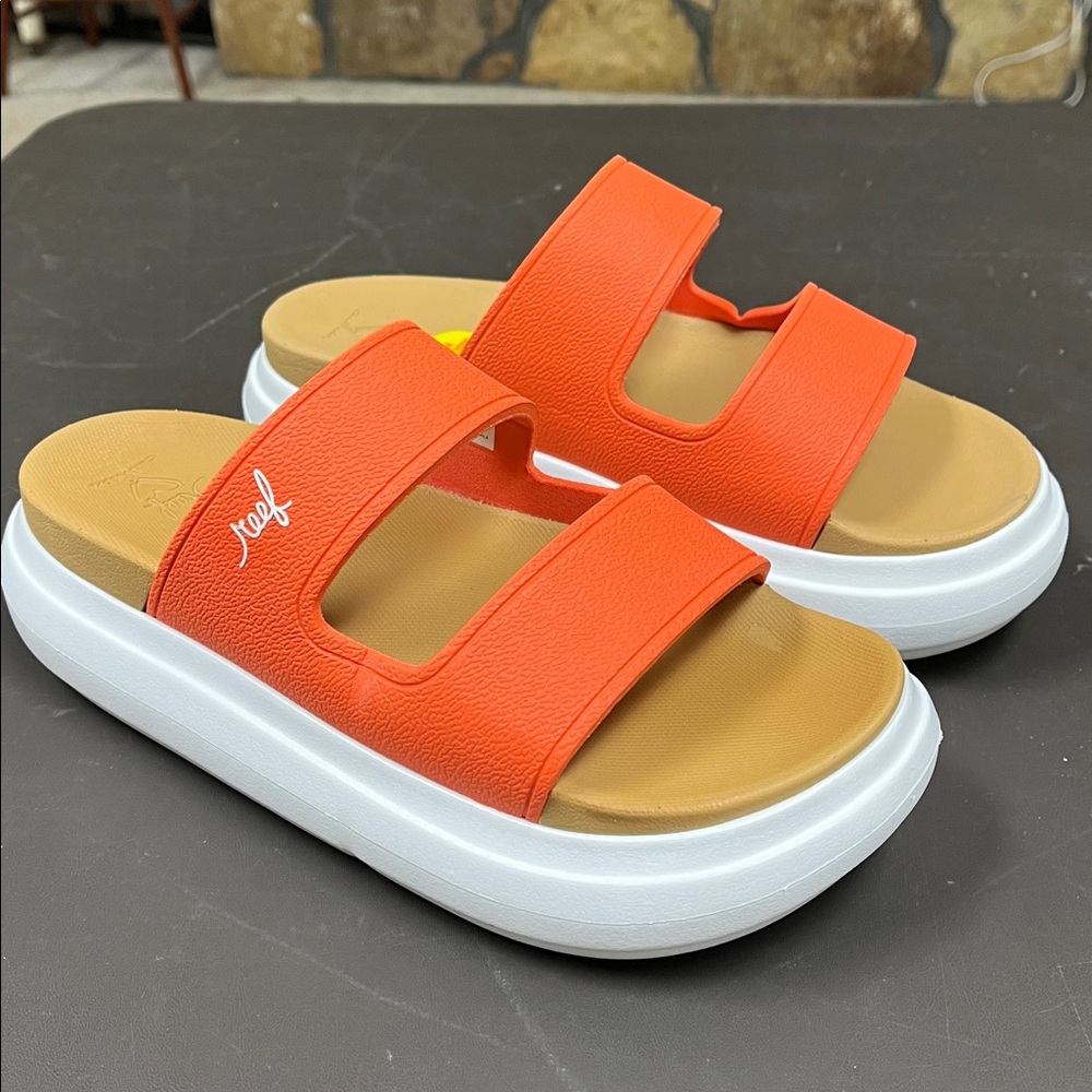 Reef sierra 2 Slides with White Sole coral size 8 new